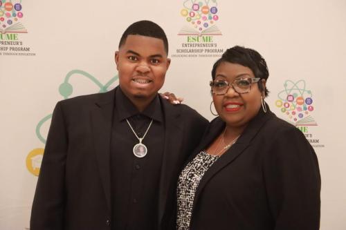 Lisa and Caysen Toliver (2)